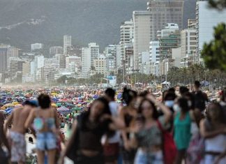 Brasil totalizou 6,5 milhões de infecções da Covid-19 e 175.000 óbitos com média móvel alarmante